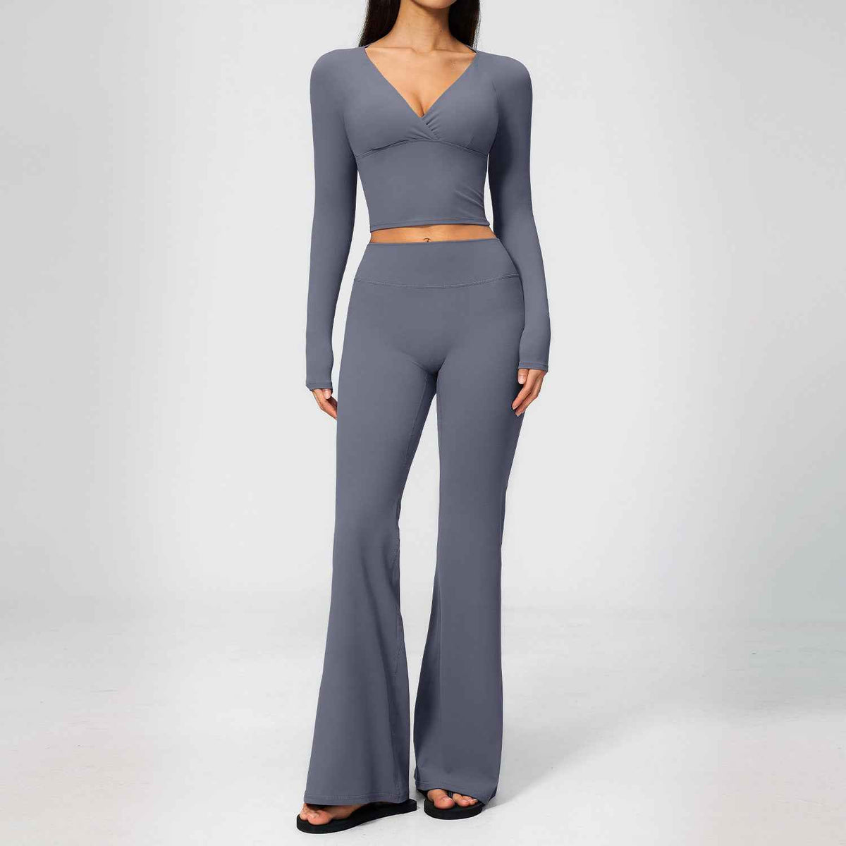 Long Sleeve Flare Yoga Set – V-Neck Crop Top & High-Waisted Flare Pants
