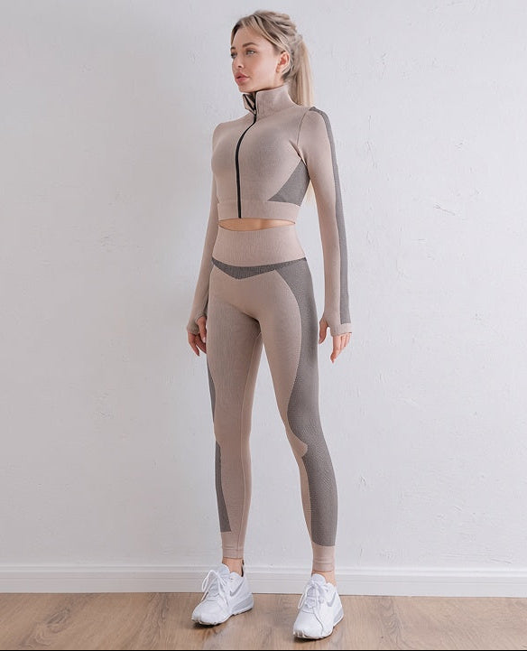 Seamless Zip Up Gym Set – Women's Two-Piece Running & Yoga Wear